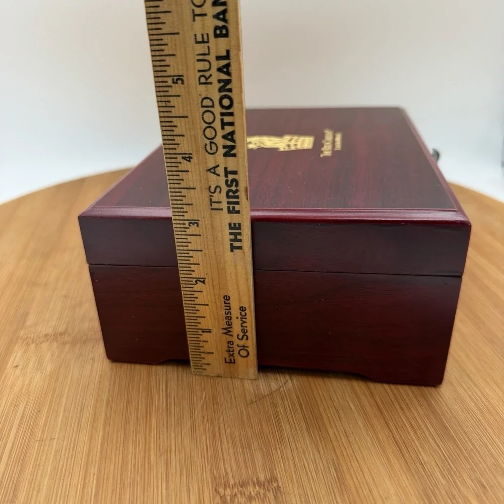 Vtg Ritz Carlton Wooden Presentation Gift Box Rancho Mirage Mahogany Satin Blue